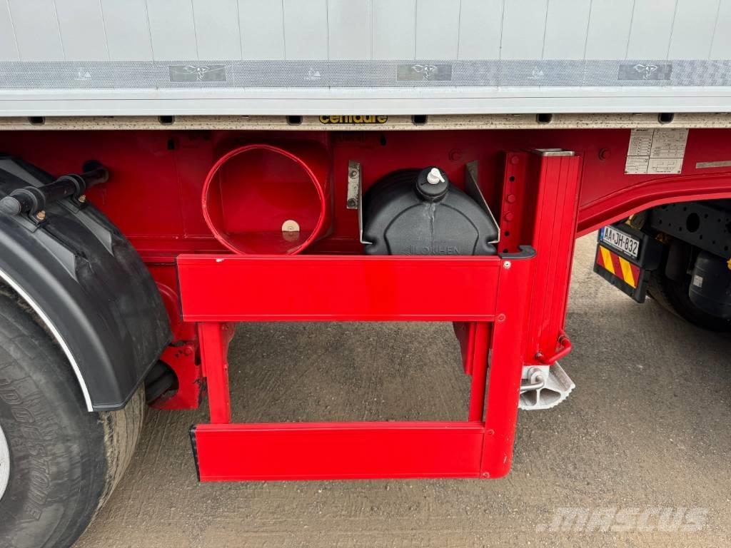 Benalu 45m3,  40.000km! Kippladerauflieger