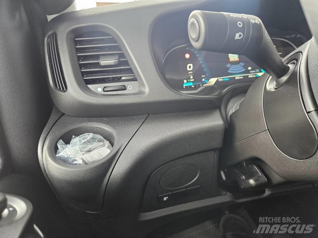 Iveco Daily 35S16A8 Lieferwagen
