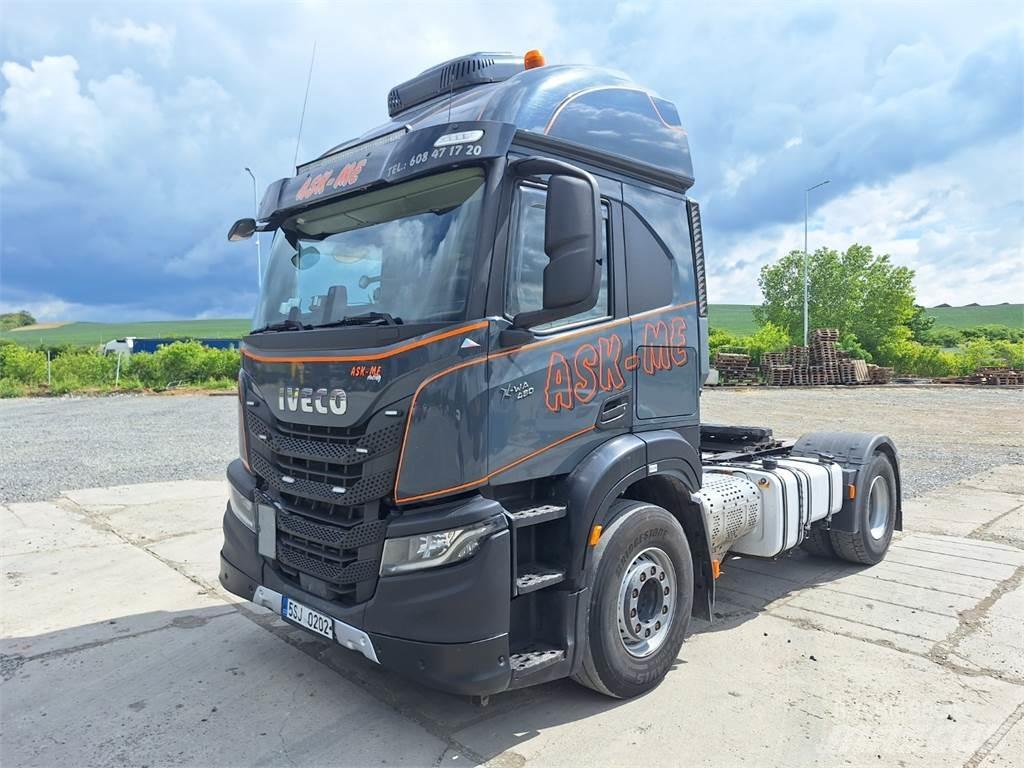Iveco X-WAY 480 Sattelzugmaschinen