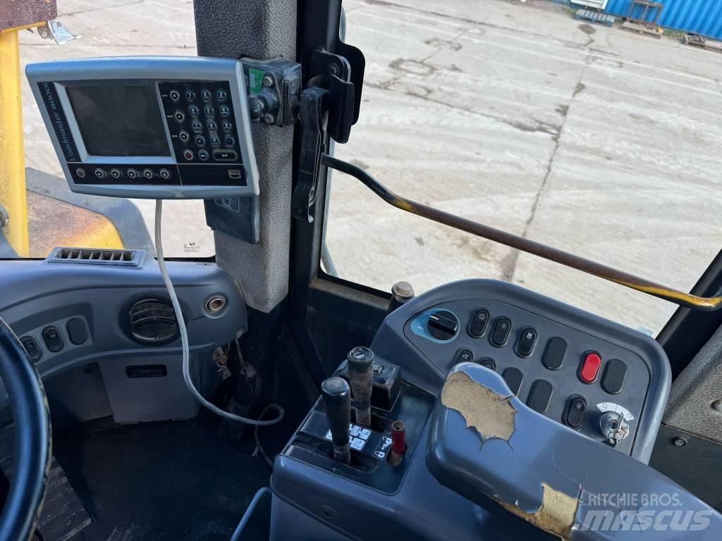 Komatsu WA 470-6 Radlader