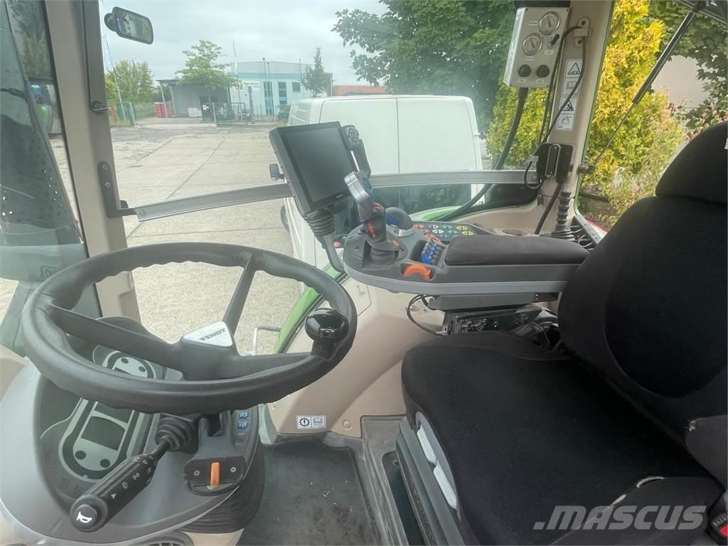 Fendt 724 Vario Traktoren