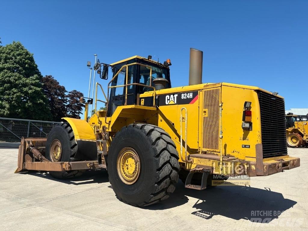 CAT 824 H Raddozer