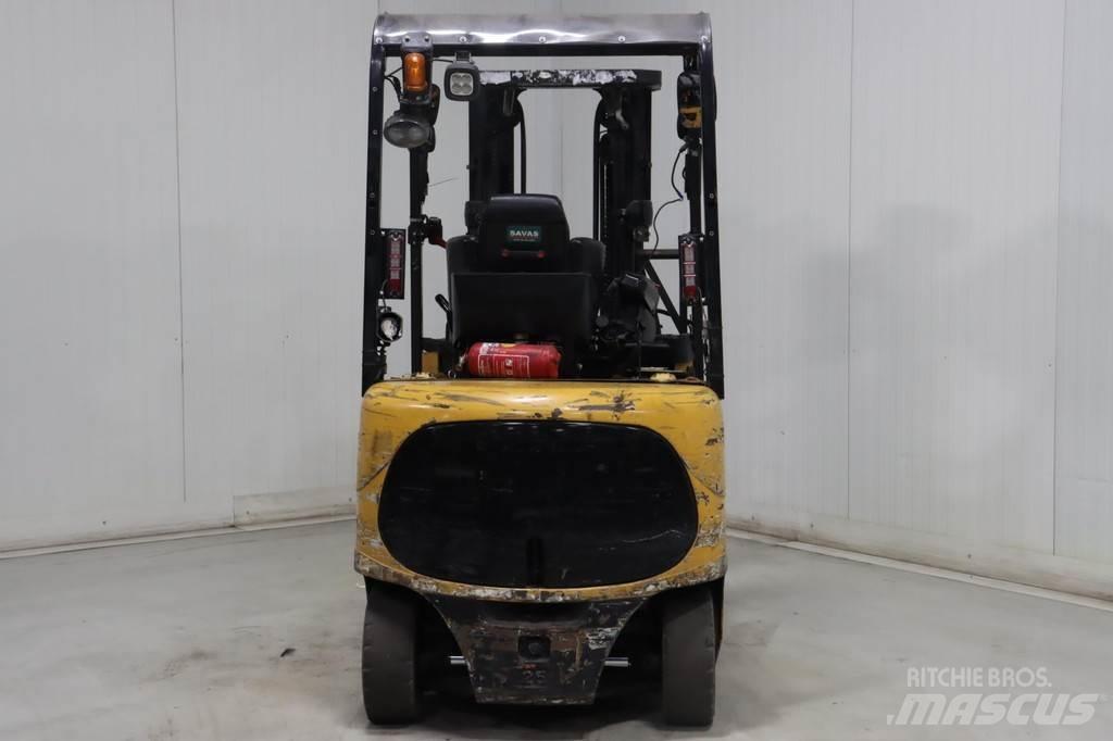 CAT EP25KPAC Elektrostapler