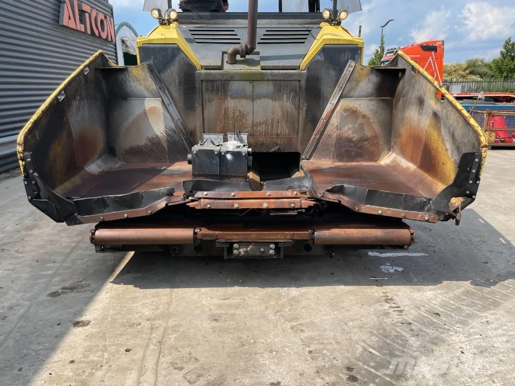 Bomag BF 700 C-2 Strassenfertiger