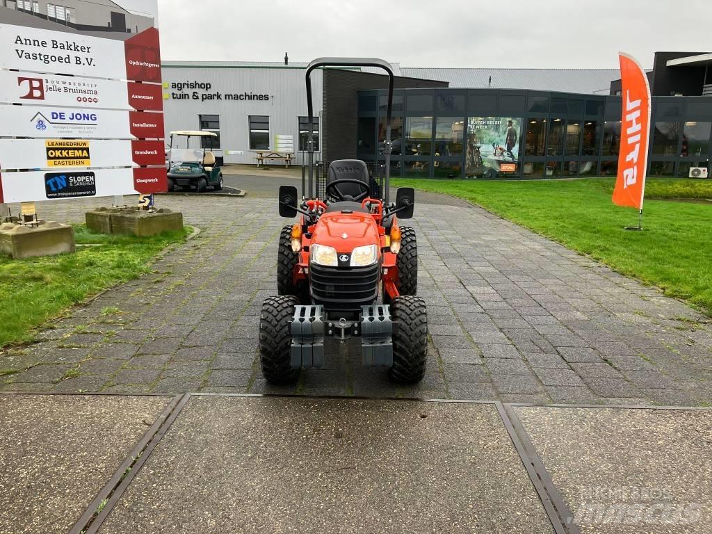 Kubota B1-240 Traktoren