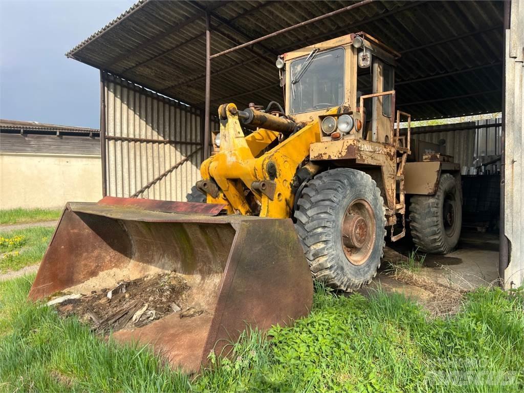 ZTS UNK 320 4X4 Sonstige Baumaschinen