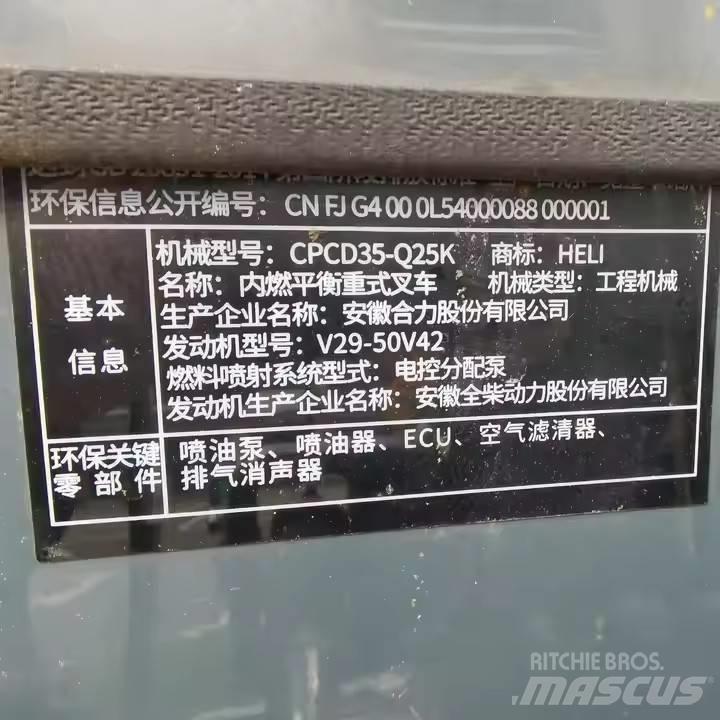 Heli CPCD35 Dieselstapler