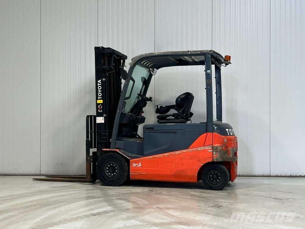 Toyota 8FBMT25 Elektrostapler