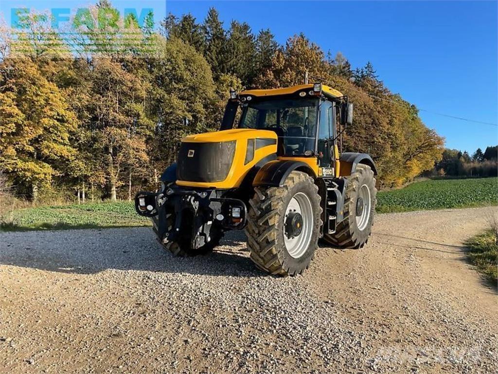 JCB fastrac 8250 Traktoren