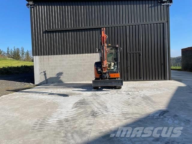 Hitachi u 33 Minibagger < 7t