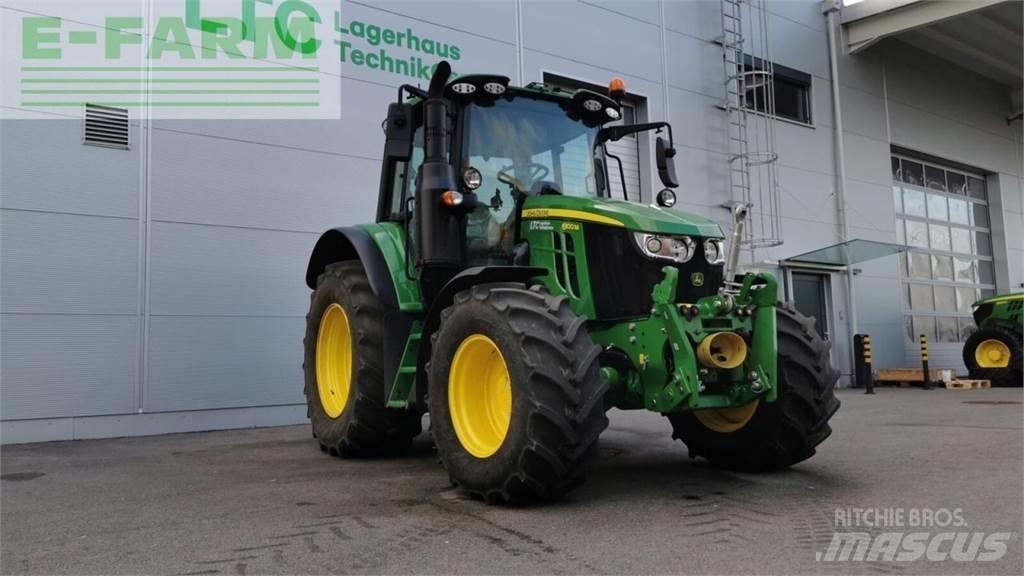 John Deere 6100m Traktoren