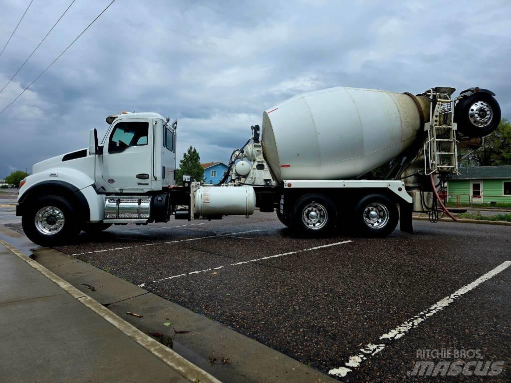 Kenworth T 880 Andere Fahrzeuge