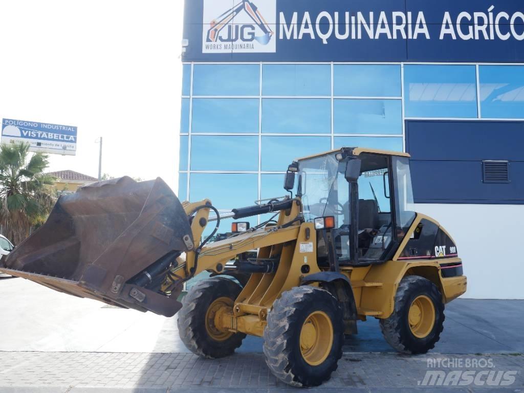 CAT 908 Radlader