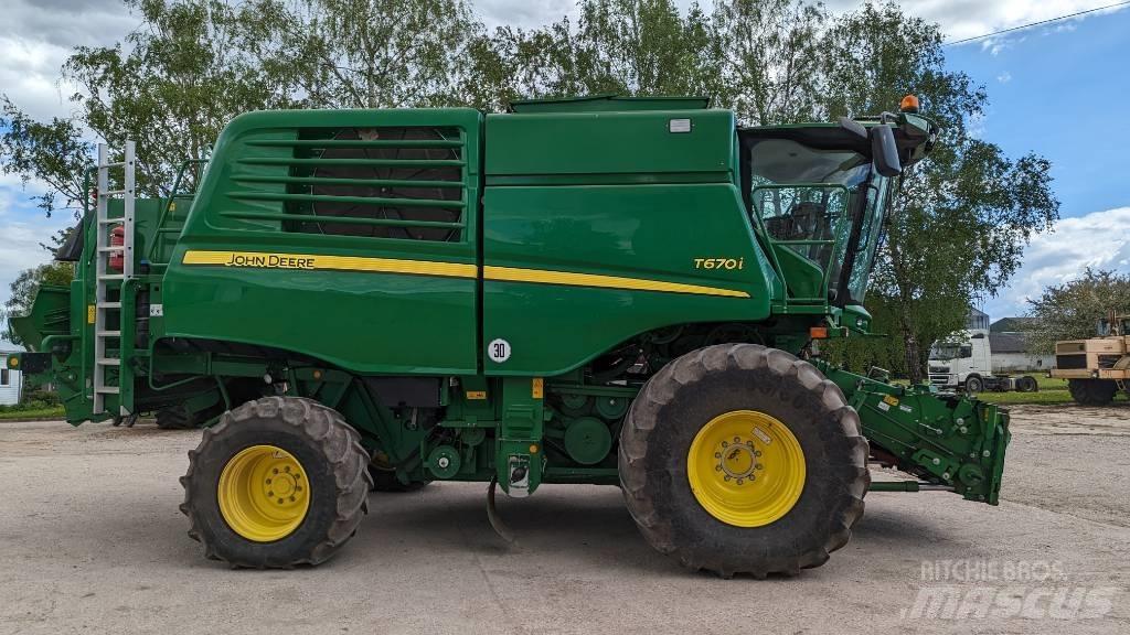 John Deere T 670 i Mähdrescher