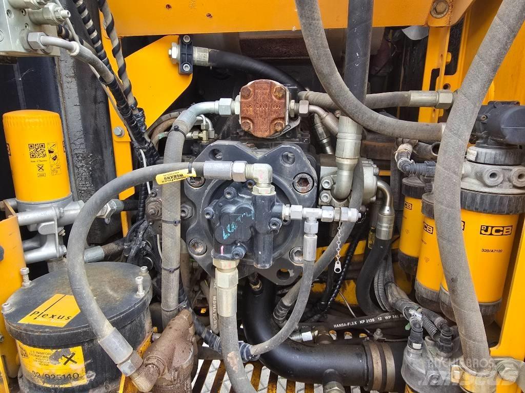 JCB JS 220 N LC Raupenbagger