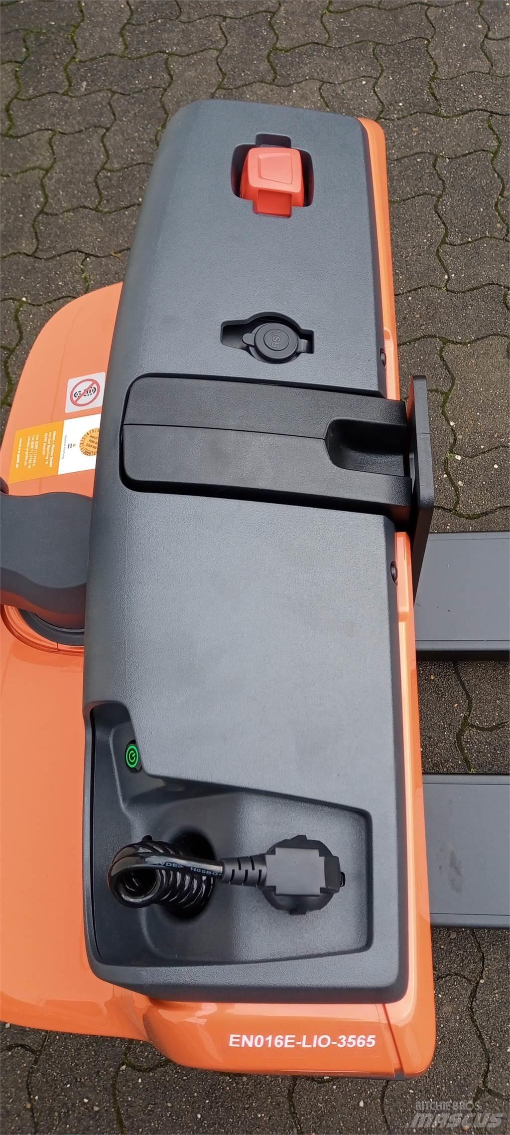 Toyota LWI 160 Niedergabelstapler