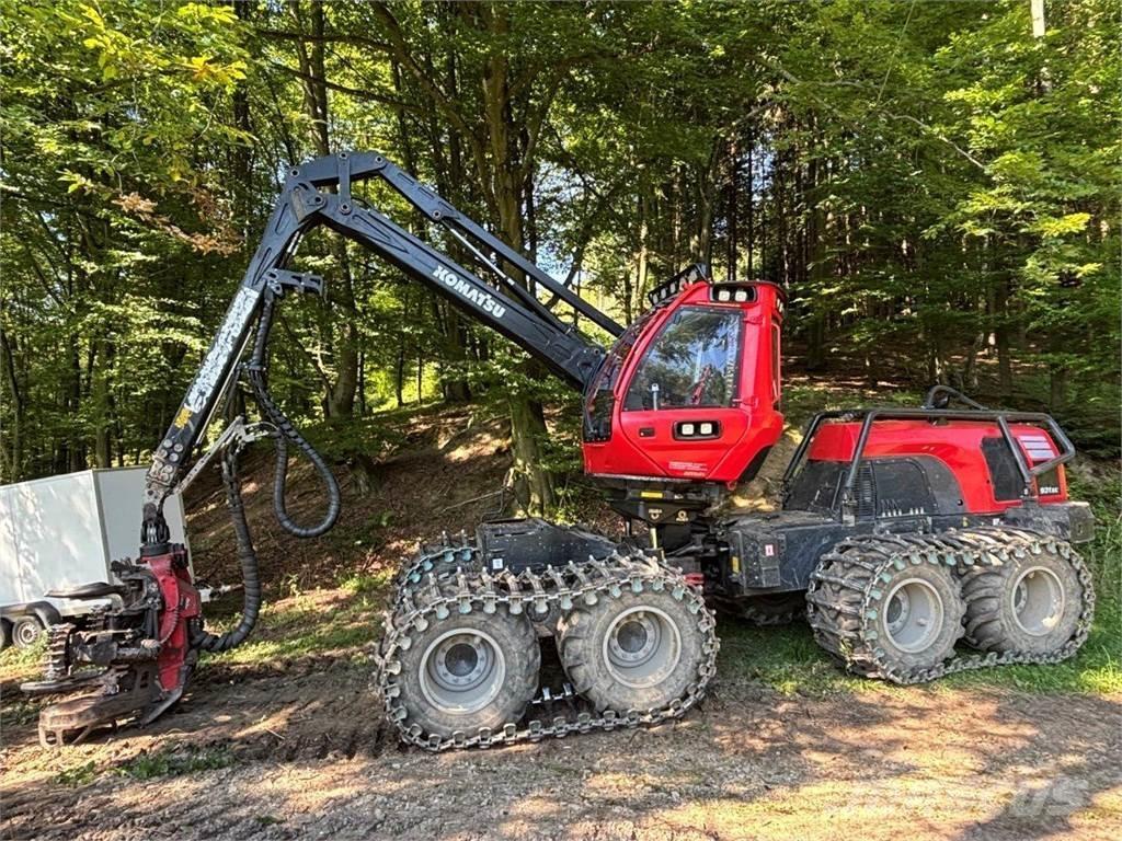 Komatsu 931 XC Harvester