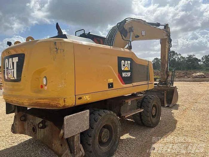 CAT M320F Spezialbagger