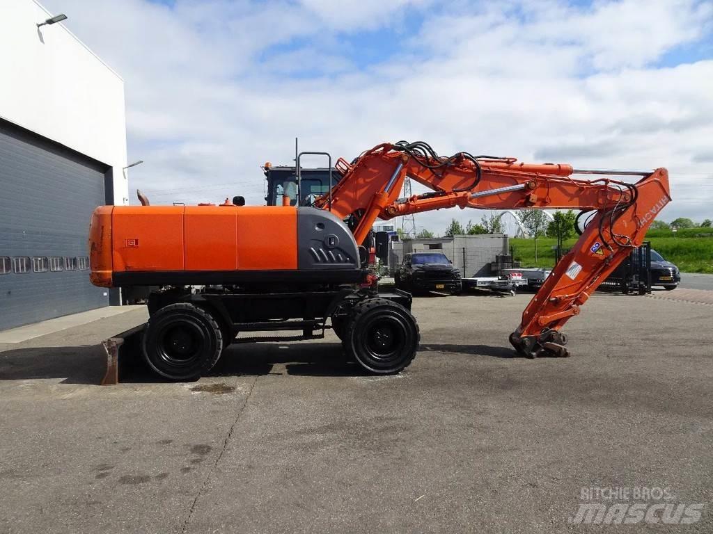 Hitachi ZX210W-3 Mobilbagger