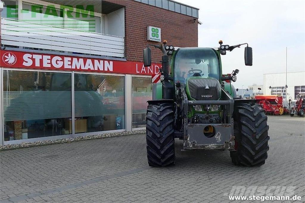 Fendt 718 vario s4 Traktoren