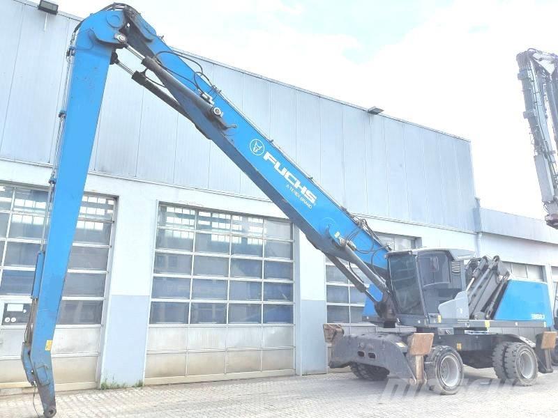Fuchs MHL 360 F Materialumschlag
