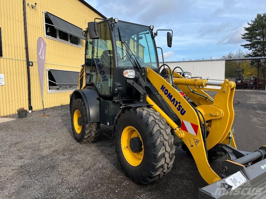 Komatsu WA80M-8 Radlader