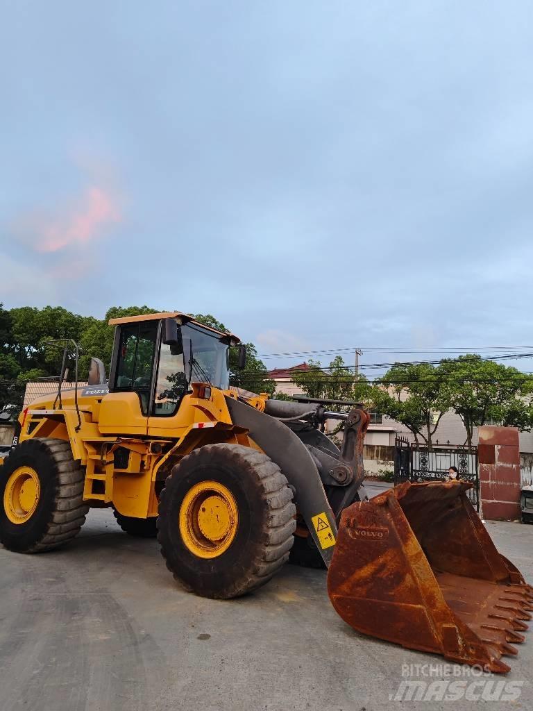 Volvo L 120 Radlader