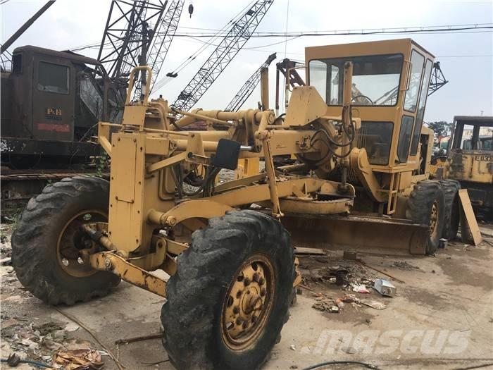 Komatsu GD 623 A Grader