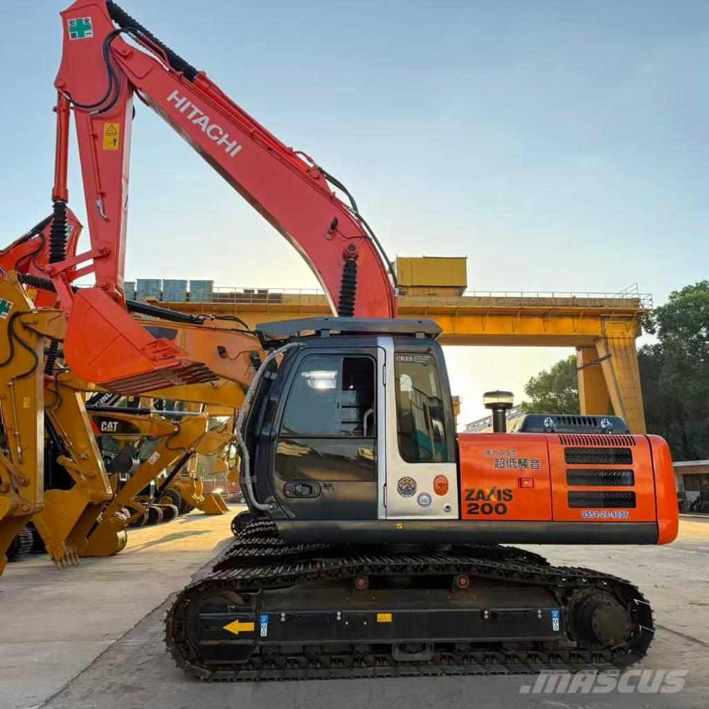 Hitachi ZX 200-3 Raupenbagger