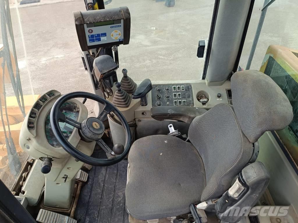 CASE 821 C Radlader