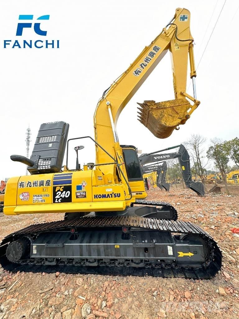  koamtsu PC240-8 Raupenbagger