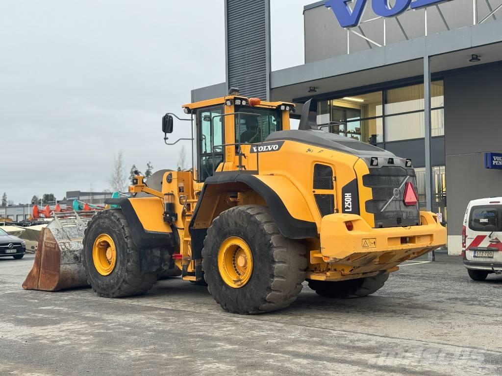 Volvo l 250 H Radlader
