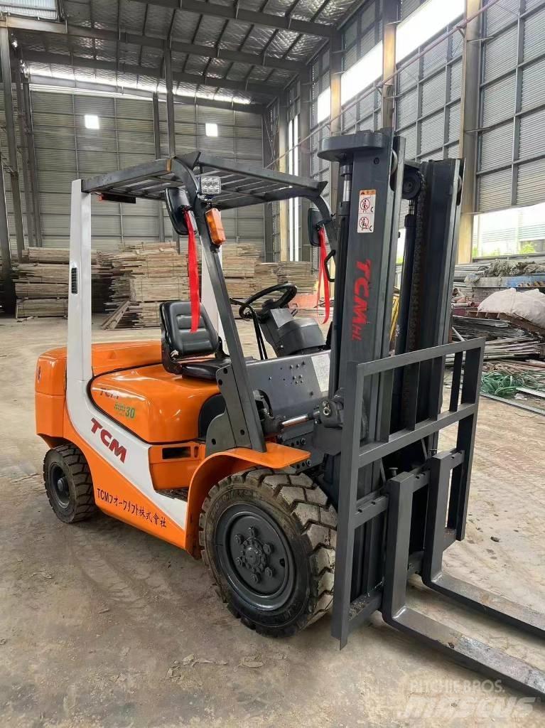 TCM FD 30 Dieselstapler