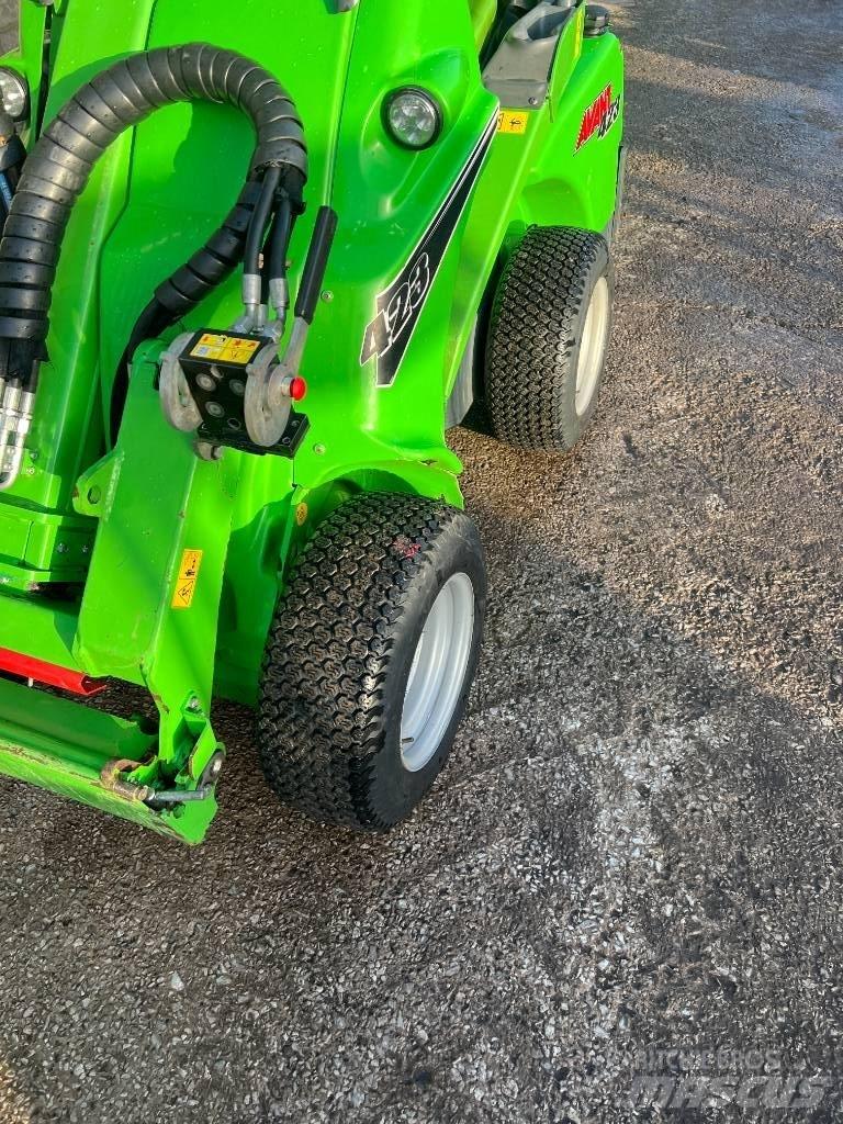 Avant 523 Minilader