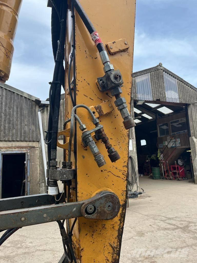 Liebherr R 900 C Raupenbagger