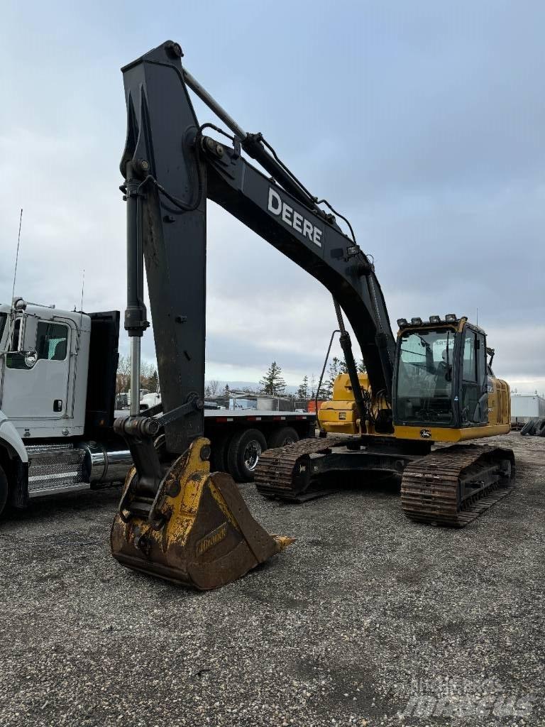 DEERE 210G LC Raupenbagger