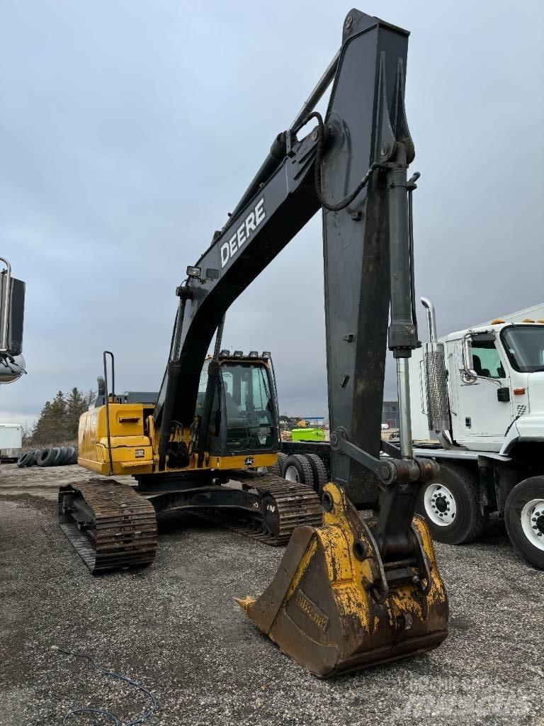 DEERE 210G LC Raupenbagger