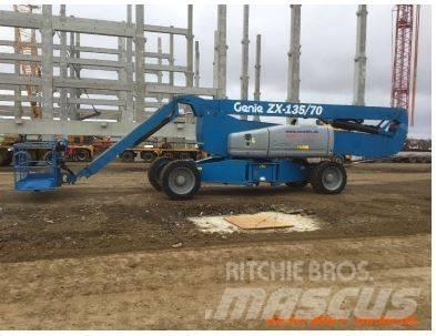 Genie ZX 135/70 Gelenkteleskoparbeitsbühnen