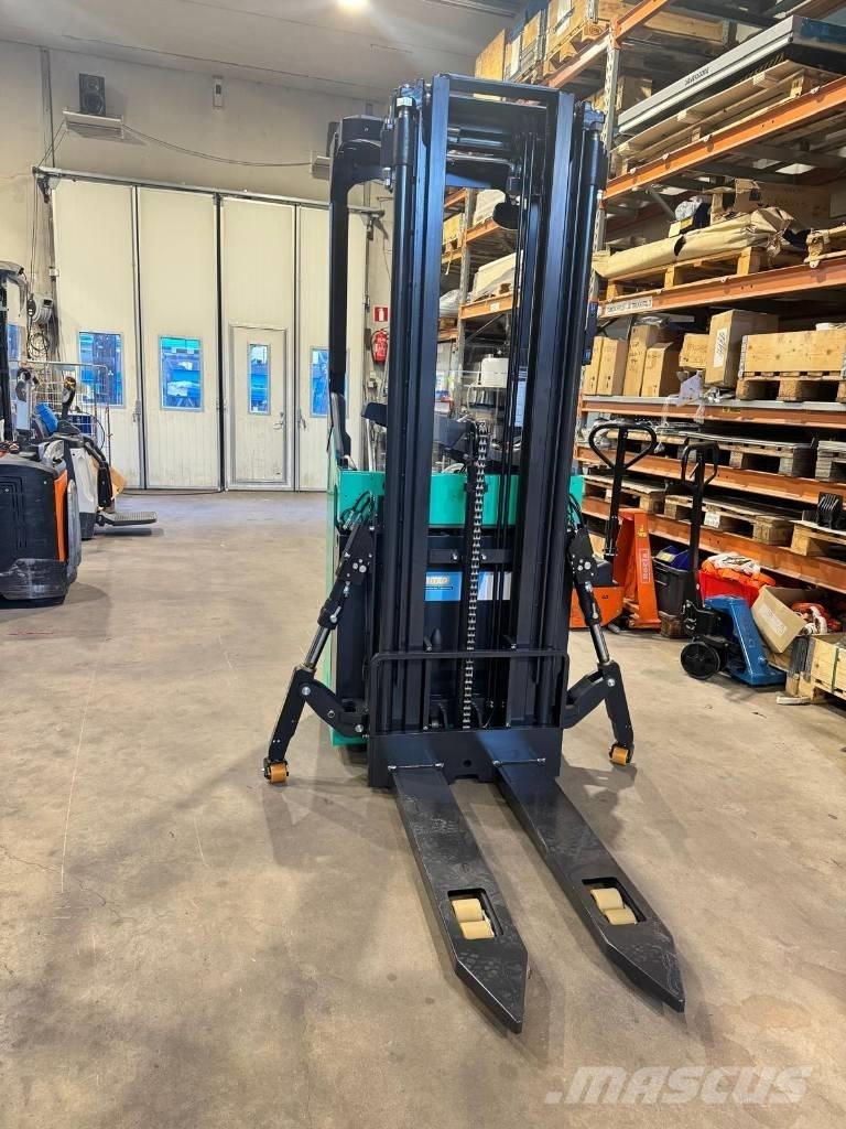 Mitsubishi SBR16N2 Selbstfahrstapler
