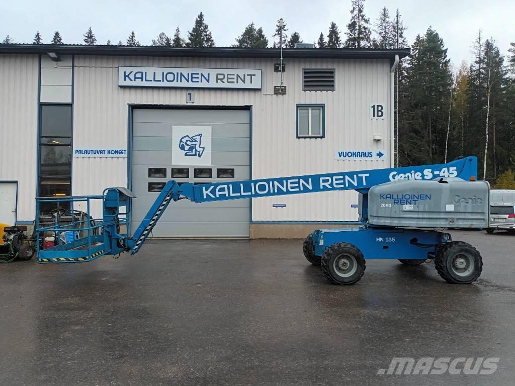 Genie S 45 RT Teleskopbühnen