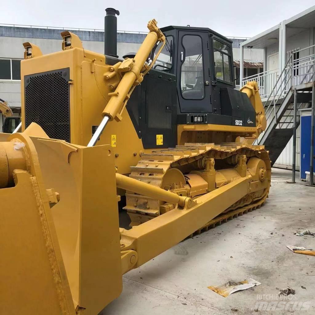 Shantui SD 32 Bulldozer