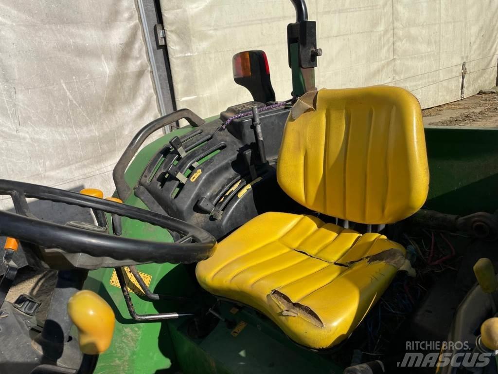 John Deere 5215 Traktoren
