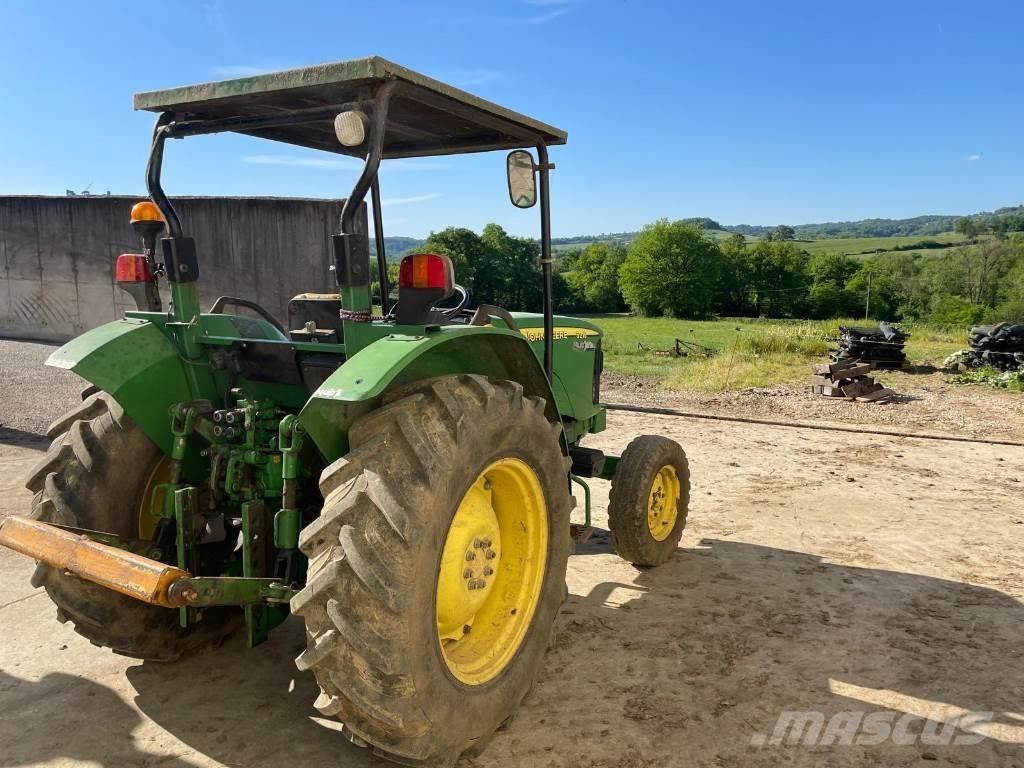 John Deere 5215 Traktoren