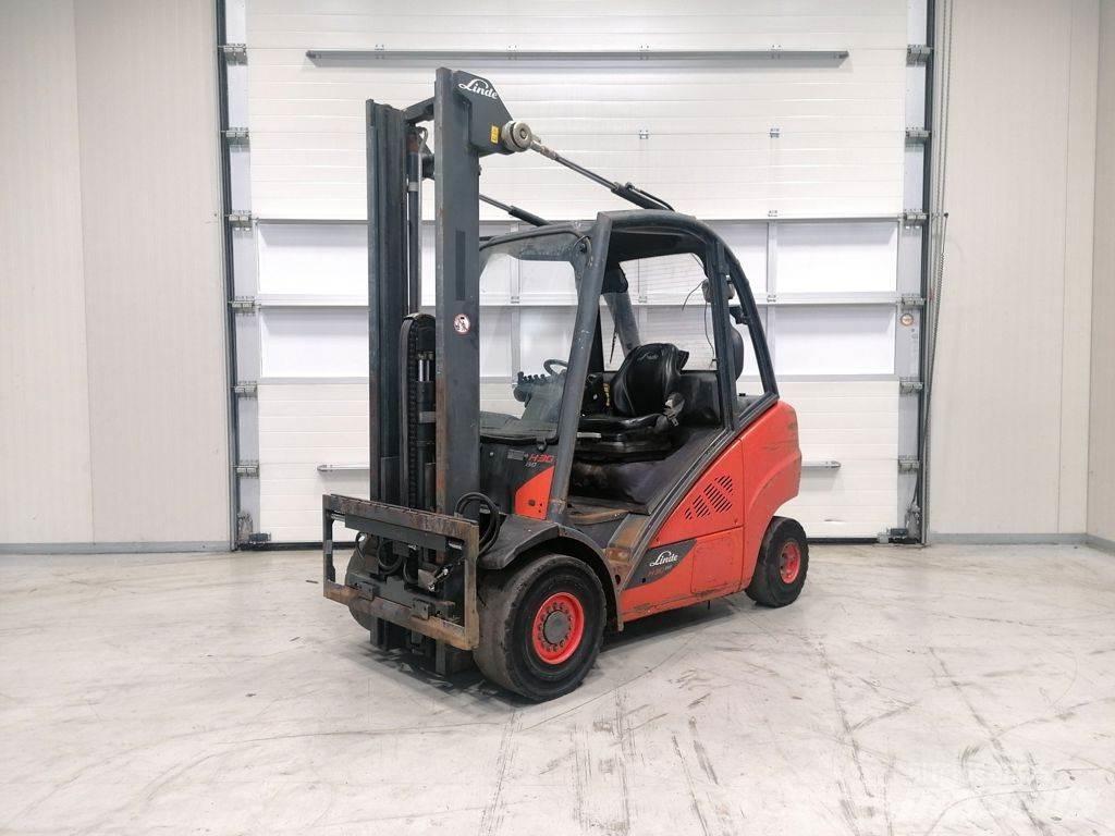 Linde H30D-02 Dieselstapler