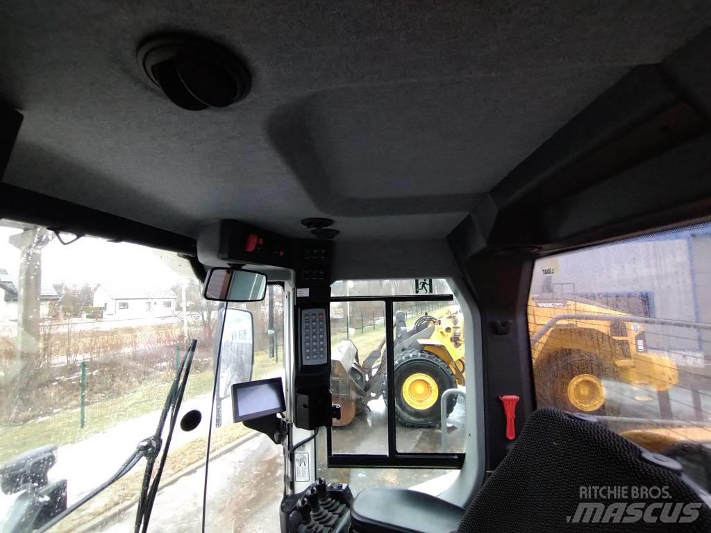 Liebherr L 556 Radlader