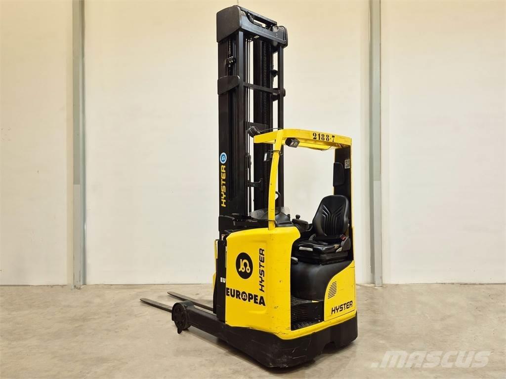 Hyster R1 6 HD Schubmaststapler