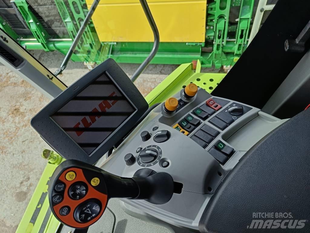 CLAAS Lexion 670 Mähdrescher