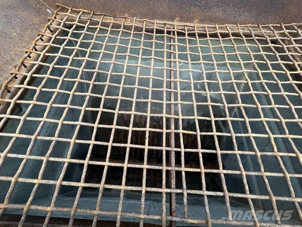 Salo 1600 Sand- und Salzstreuer