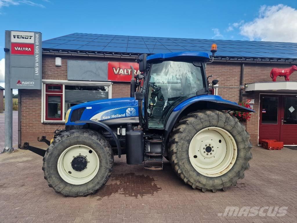 New Holland TS 135 A Traktoren