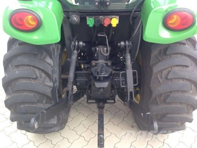 John Deere 3720 Traktoren
